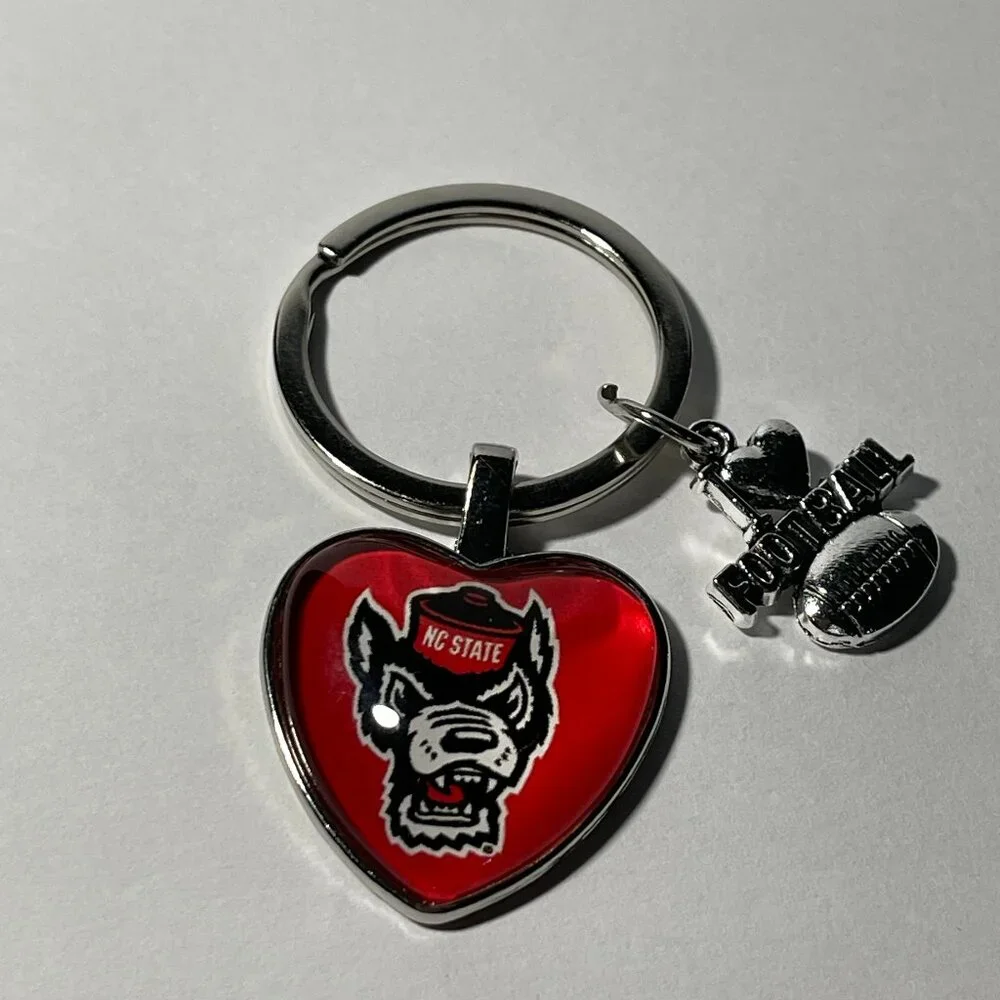 NC State Wolfpack NCAA I Love Football Keychain NEW!! - Picture 1 of 1